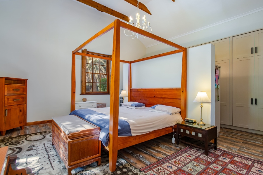 7 Bedroom Property for Sale in Franschhoek Western Cape